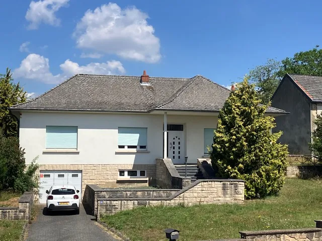 À LOUER | Maison / immeuble pour activité commerciale - Prix sur demande